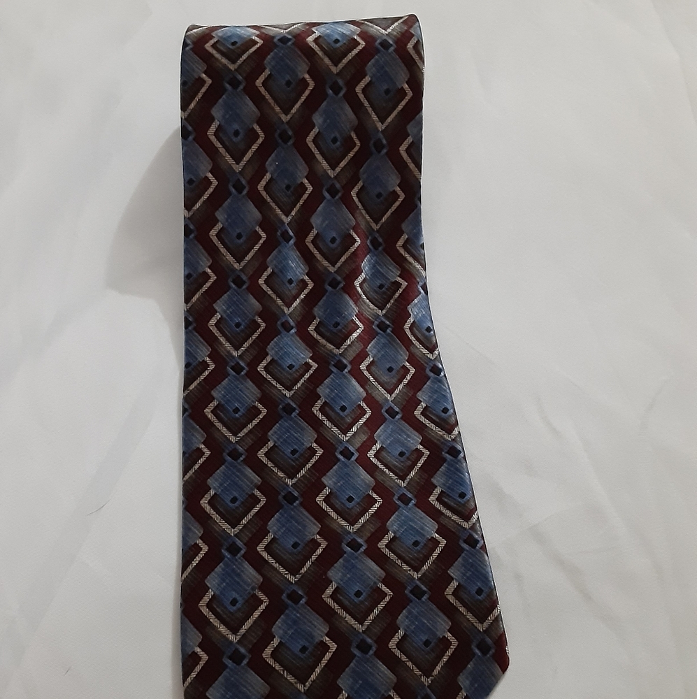 Tie